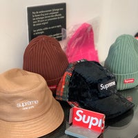 Photo taken at Supreme by Chaery on 7/31/2022