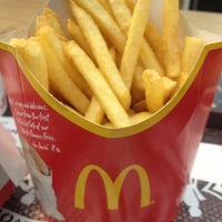 Photo taken at McDonald&amp;#39;s by MANSION L. on 10/10/2012