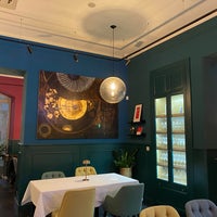 Foto tirada no(a) 42 Restaurant por Otto F. em 9/18/2021
