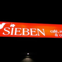 10/31/2014 tarihinde Gerrit B.ziyaretçi tarafından Café Sieben'de çekilen fotoğraf