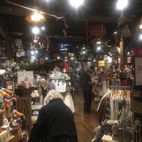 Photo taken at Cracker Barrel Old Country Store by John D. on 12/29/2018