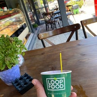 Photo taken at Loop Food Dondurma ve Yeme İçme Dükkanı by Kaya on 8/9/2021
