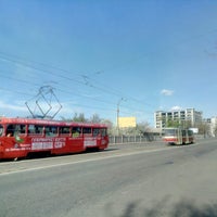 Photo taken at Зупинка «вулиця Привокзальна» by Artemij 🐼 on 4/17/2017