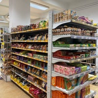 Foto diambil di Metropol Supermarket oleh Cagri A. pada 3/4/2024