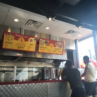 Photo taken at The Halal Guys by Noor S. on 8/21/2017