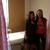 Photo taken at Bell Spa Asian Massage in Queens by Sundy X. on 11/11/2012