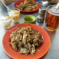 Review Kwetiau Madong Lubis