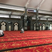 Photo taken at Masjid Raya Al-Musyawarah by Aji R. on 5/30/2018