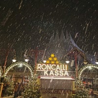 Photo taken at Roncalli Weihnachtscircus by Freulein A. on 12/23/2021
