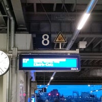 Photo taken at Platform 7/8 by Freulein A. on 2/6/2022