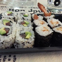 Das Foto wurde bei Nuevo Concepto, platos japoneses von Nuevo Concepto, platos japoneses am 10/7/2012 aufgenommen