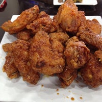 10/5/2013にYsolt U.がBonChon Chickenで撮った写真