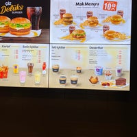 Photo taken at McDonald&amp;#39;s by محمد بن سليمـٰن M. on 7/23/2022
