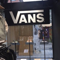closest vans store to my location