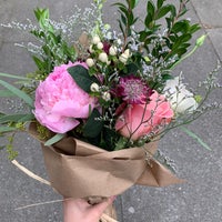 Photo taken at Le Bouquet Flower Shop by Catherine on 5/11/2019