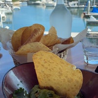Foto tomada en SOL Mexican Cocina | Newport Beach  por Abdulaziz el 8/14/2021