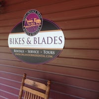 Foto tirada no(a) West Orange Trail Bikes &amp;amp; Blades por Jennifer G. em 6/9/2014
