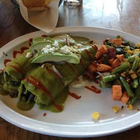 sirena grill la