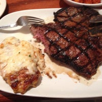 Photo taken at LongHorn Steakhouse by King O. on 4/30/2013