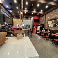 Foto tirada no(a) New York City Bagel &amp;amp; Coffee House por Novi em 10/30/2021