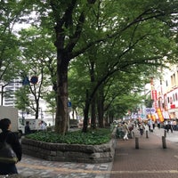 Photo taken at 馬場大門のケヤキ並木 by Masashi M. on 8/31/2015