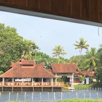 Foto diambil di Kumarakom Lake Resort oleh Sonia P. pada 3/10/2019