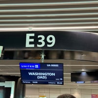 Photo taken at Gate E39 by Daniel on 12/10/2023