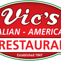 1/7/2017 tarihinde Vic&amp;#39;s Italian Restaurantziyaretçi tarafından Vic&amp;#39;s Italian Restaurant'de çekilen fotoğraf