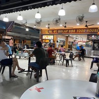 Photo taken at 桃园美食村 LTN EC  936 Food Village by Alice C. on 8/19/2021