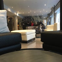 Das Foto wurde bei Hotel 10 von Simon L. am 5/10/2017 aufgenommen