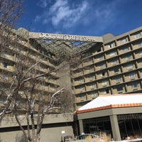 Foto scattata a DoubleTree by Hilton Hotel Denver da Dean R. il 2/20/2018