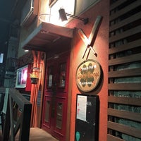 Photo taken at Sports Pub Lucky George by Hayakawa H. on 11/10/2019