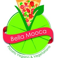 Foto tomada en Bella Mooca Pizzaria Vegana &amp;amp; Vegetariana  por Bella Mooca Pizzaria Vegana &amp;amp; Vegetariana el 1/5/2017
