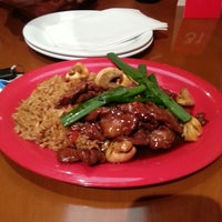 Photo taken at Pei Wei by Lushka M. on 2/28/2013