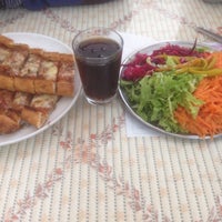 Photo taken at Özlem Pide Restaurant by Ferhat F. on 4/7/2017