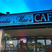 Photo taken at Auntie Mae&amp;#39;s Cafe by chuck S. on 10/17/2012