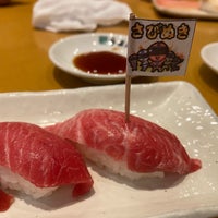 Photo taken at Umai Sushikan by かっっっっす @. on 8/31/2020