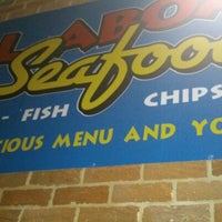 Foto tirada no(a) All Aboard Seafoods por Sim H. em 10/12/2012