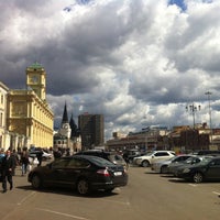 Photo taken at Komsomolskaya Square by Кирилл К. on 4/26/2013