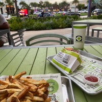 Photo taken at BurgerFi by Mohd on 7/3/2022