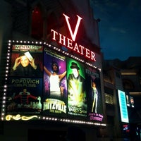 Das Foto wurde bei V Theater von Shinika E. am 10/10/2012 aufgenommen