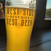 Foto scattata a West Side Brewing da Sierra M. il 8/25/2022