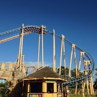 Das Foto wurde bei Flamingo Land von Ninucha M. am 9/24/2015 aufgenommen