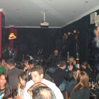 10/19/2012 tarihinde KaraKedi K.ziyaretçi tarafından Kara Kedi Karaoke Bar'de çekilen fotoğraf