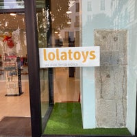 รูปภาพถ่ายที่ Lolatoys โดย Lolatoys เมื่อ 9/24/2022