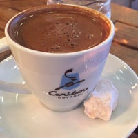 Photo taken at Caribou Coffee by Ahmet S. on 4/12/2017