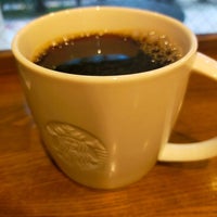 Photo taken at Starbucks by Nao S. on 1/11/2022