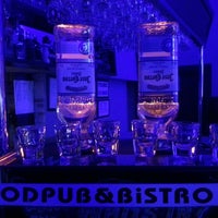 รูปภาพถ่ายที่ MOD Pub &amp;amp; Bistro โดย Şhşvövmxms เมื่อ 8/11/2013