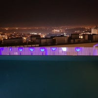 12/21/2017 tarihinde Johan F.ziyaretçi tarafından Pool - EPIC SANA Lisboa'de çekilen fotoğraf