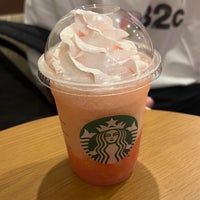 Photo taken at Starbucks by El B. on 8/3/2023